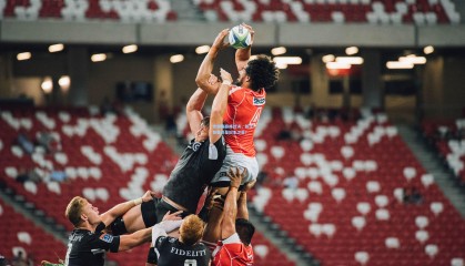 世锦赛巅峰对决，新王登基还是旧主卫冕？