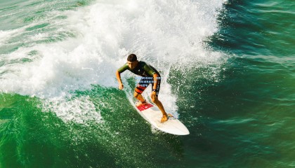 罚球的时光印记，回溯1950年球员的罚球艺术与哲学